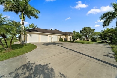 4281 68th Ave NE, Naples, FL 34120 - photo 2