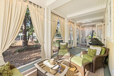Screened in Back Patio