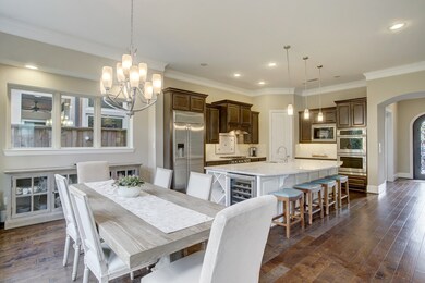 1611 Pinot Cir, Houston, TX 77055 - photo 2