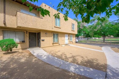 5612 W Lake Mead Blvd, Las Vegas, NV 89108 - photo 3