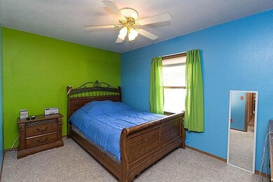 bedroom1_700