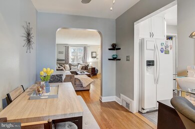 808 N Stiles St, Linden, NJ 07036 - photo 6