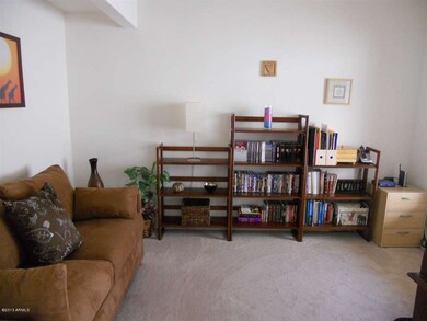 Office /Den