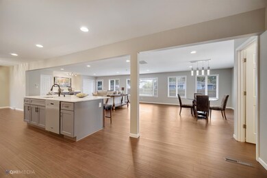 113 Las Olas Dr, Crown Point, IN 46307 - photo 5