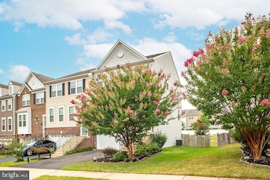 16660 Bolling Brook Ct, Woodbridge, VA 22191 - photo 3