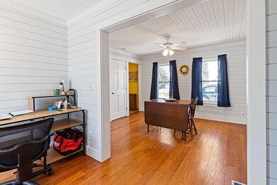 21 Bloomfield St, Skowhegan, ME 04976 - photo 6