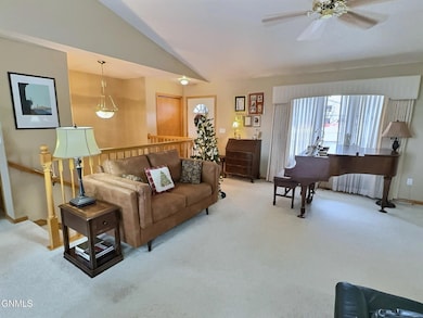 575 Brandon Place unit 1, Bismarck, ND 58503 - photo 7