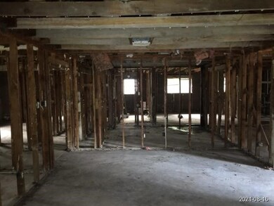 10210 Woodhollow Dr, Conroe, TX 77385 - photo 7