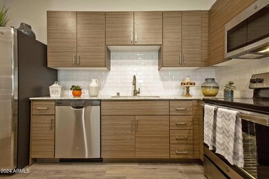 9700 S Central Ave unit 1, Phoenix, AZ 85042 - photo 3