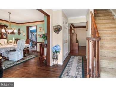 256 Old Mill Dr, Langhorne, PA 19047 - photo 3