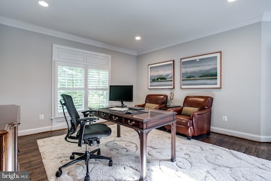 9700 Meadowmere Dr, Vienna, VA 22182 - photo 6