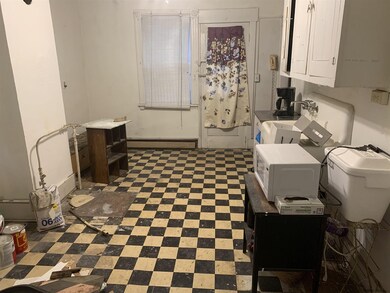 467 N Pearl St, Menands, NY 12204 - photo 7