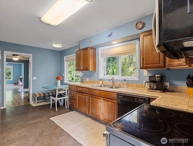 103 Lowrane Dr, Kelso, WA 98626 - photo 5