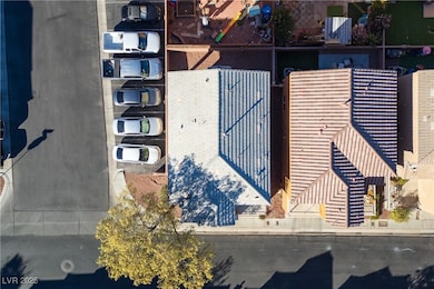 6686 Oxendale Ave unit 3, Las Vegas, NV 89139 - photo 4