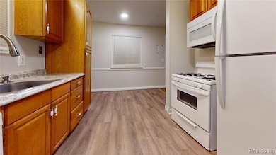 5897 William St, Taylor, MI 48180 - photo 3