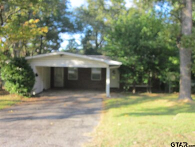 1327 1327 Powers Dr, Tyler, TX 75701 - photo 2