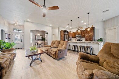 3302 S 208th East Ave, Broken Arrow, OK 74014 - photo 4