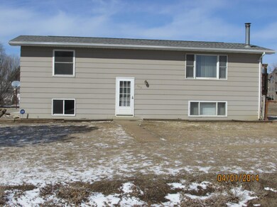 Front of Home<|><|>