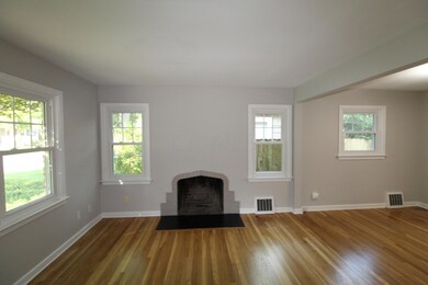 248 E Beaumont Rd, Columbus, OH 43214 - photo 4