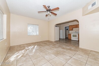 336 N Colorado St unit A, Chandler, AZ 85225 - photo 4