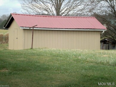 12x21 Coop style barn
