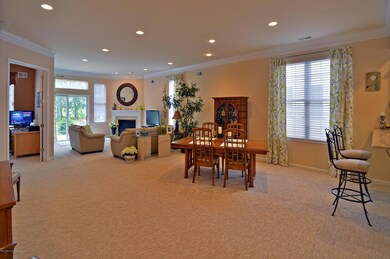 004_Dining & Living Room