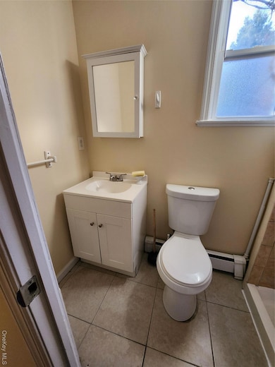571 Laurelton Blvd unit Lower Level, Long Beach, NY 11561 - photo 7