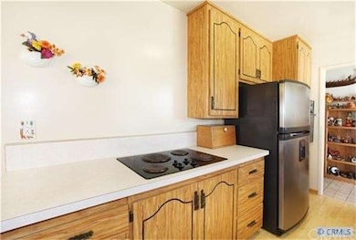 Cheerful Kitchen With Ample Cabinetry