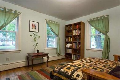 85 Harrison Ave, Greenfield, MA 01301 - photo 7