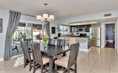 3208 W McRae Way-large-007-005-3208 W Mc