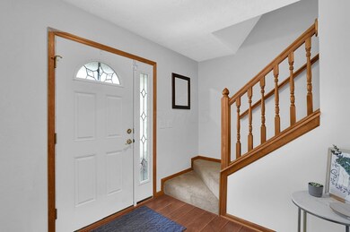 5-web-or-mls-2246-rolling-st