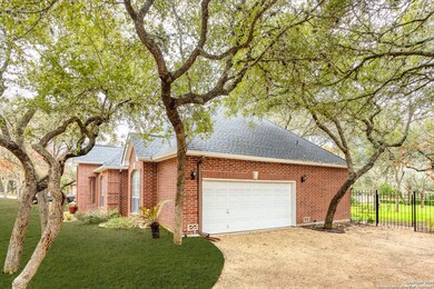 10922 Hunters Way, Helotes, TX 78023 - photo 3