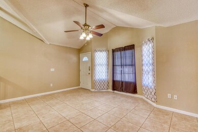 14252 Bryce Dr, Horizon City, TX 79928 - photo 4