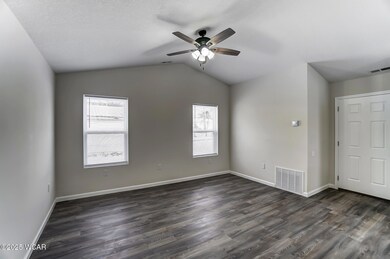 1432 W Elm St, Lima, OH 45805 - photo 6