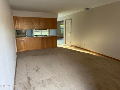 3873 Yale Ave, Lima, OH 45804 - photo 2