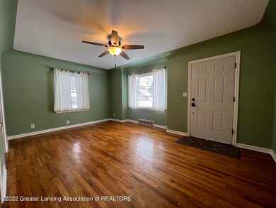 1023 N Verlinden Ave, Lansing, MI 48915 - photo 5