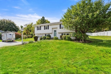 12 Patti Ln, Maynard, MA 01754 - photo 4