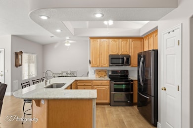 13-web-or-mls-1732 w 54 n 17-17