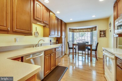 3024 Seven Oaks Place, Falls Church, VA 22042 - photo 5