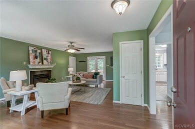 The large Living Room welcomes you and your guests