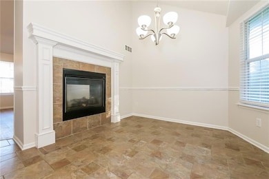 11015 N Lewis Ave, Kansas City, MO 64157 - photo 5