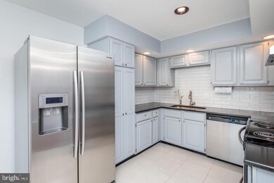 2118 Commissary Cir, Odenton, MD 21113 - photo 7