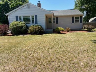 22 Hiram Ave, Springfield, MA 01119 - photo 3