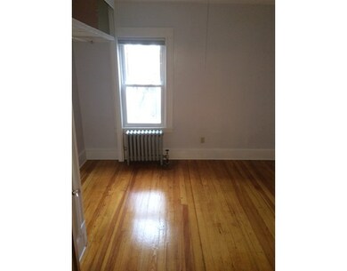16 Lucretia Ave unit 1, Chicopee, MA 01013 - photo 5