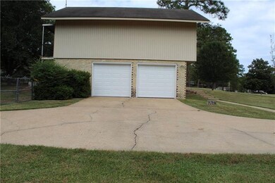 239 Fendler Pkwy, Pineville, LA 71360 - photo 4