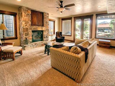 Den/Family/Great Room.