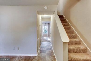 9100 Lambskin Ln, Columbia, MD 21045 - photo 4