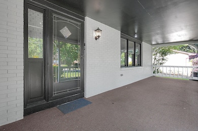 4-web-or-mls-2709-patrick-ave