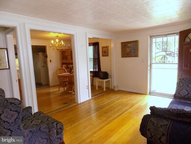 4106 55th Ave, Bladensburg, MD 20710 - photo 3