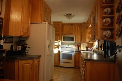 1401 1401 20th St--, Cloquet, MN 55720 - photo 2